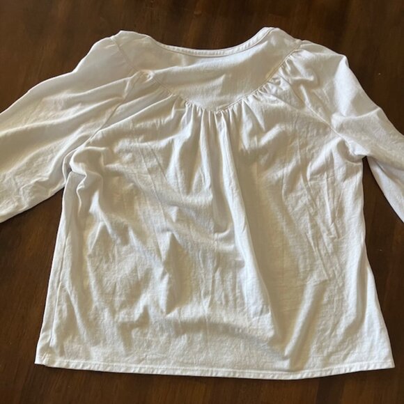 Croft & Barrow Women's Off White top size M - Picture 6 of 6
